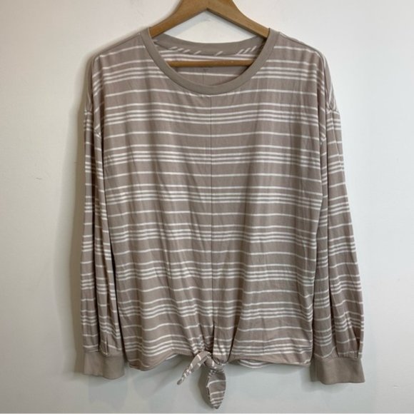 Garnet Hill Knotted Long-Sleeve Tee Dove Stripe - Picture 4 of 10